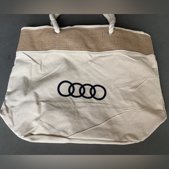 NWOT Audi Tote Bag - Picture 2 of 4